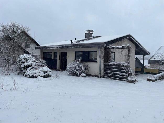 Einfamilienhaus zum Kauf provisionsfrei 399.000 € 18 Zimmer 150 m² 830 m² Grundstück Neunkirchen Neunkirchen (Siegen-Wittgenstein) 57290