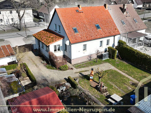 Doppelhaushälfte zum Kauf 240.000 € 4 Zimmer 195,4 m² Langen Fehrbellin 16818