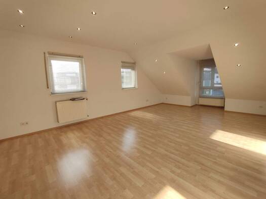 Wohnung zur Miete 690 € 1,5 Zimmer 60 m² 2 Geschosse St. Ingbert Sankt Ingbert 66386