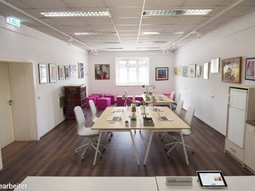 Büro zur Miete 750 € 3 Zimmer 120 m² Bürofläche Neunkirchen 2620