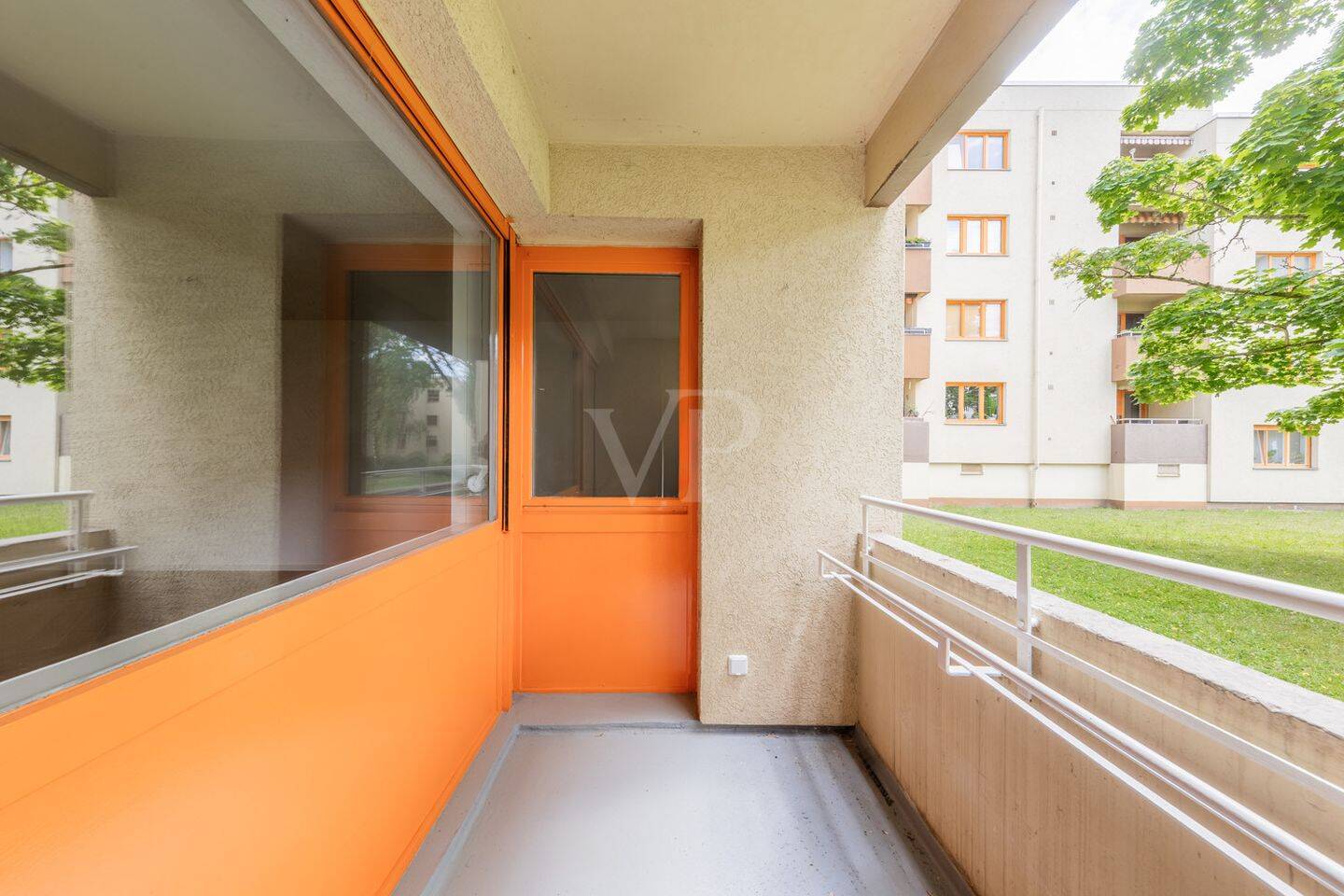 Property thumbnail 10