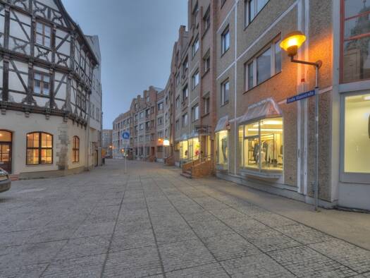Wohnung zur Miete 556 € 3 Zimmer 74,2 m² 3. Geschoss Große Klausstraße 19 Altstadt Mitte 06108