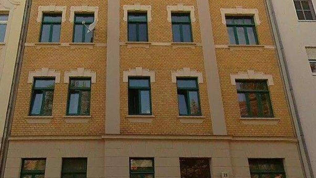 Wohnung zur Miete 323 € 2 Zimmer 51 m² frei ab sofort Uhlandstraße 23 Weißenfels 06667