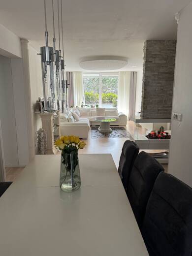 Studio zur Miete 2.800 € 4 Zimmer 108 m² Riesstraße / Moosach München 80993