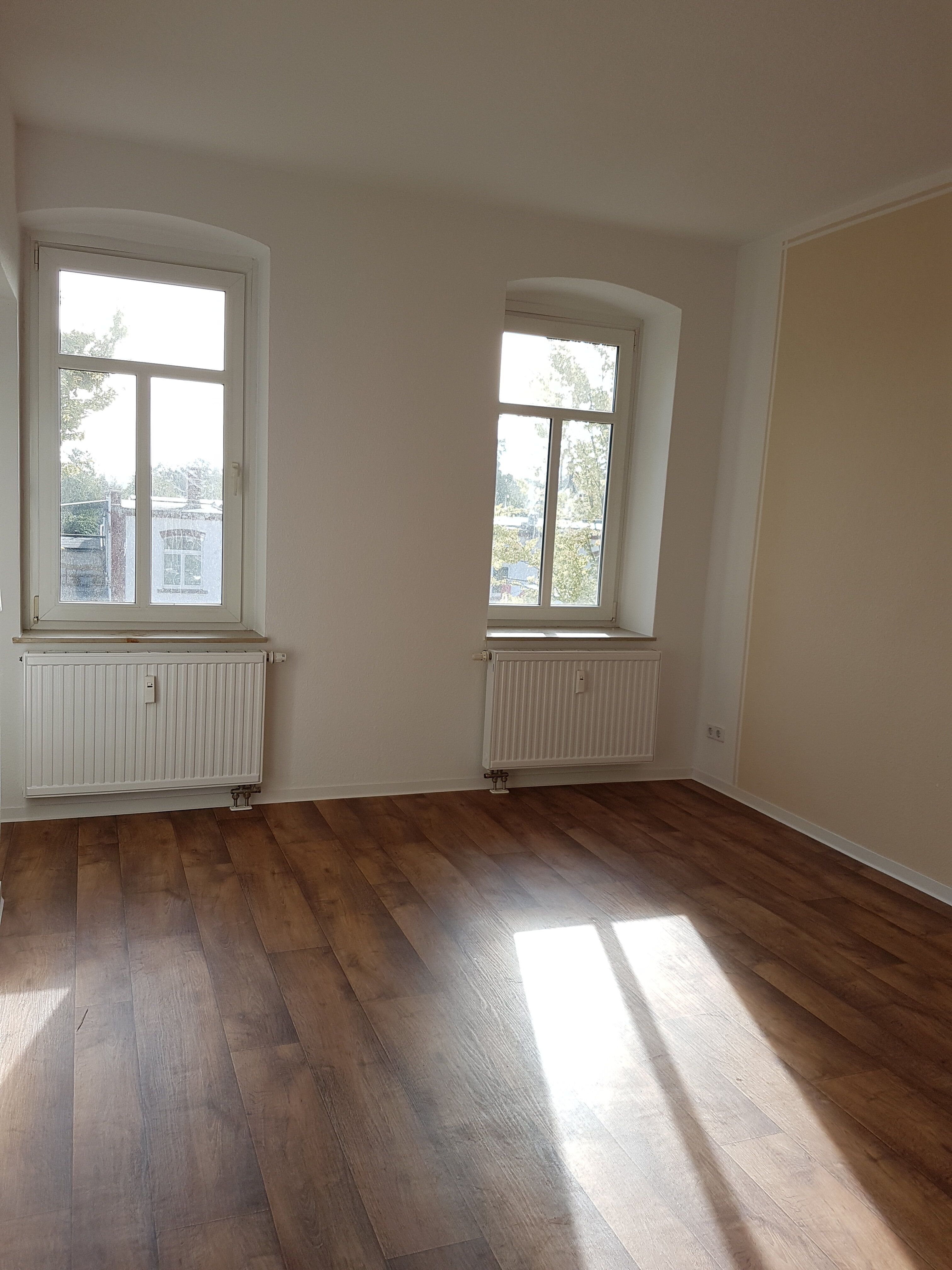 Wohnung zur Miete 341 € 3 Zimmer 62 m²<br/>Wohnfläche 1.<br/>Geschoss Feldstr. 8 Döbeln Döbeln 04720