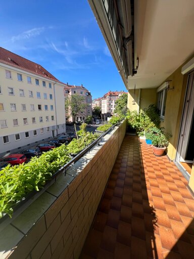 Wohnung zum Kauf provisionsfrei 398.000 € 3 Zimmer 75 m² 2. Geschoss frei ab sofort Nürnberg 90491