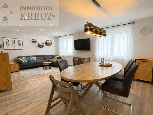 Einfamilienhaus zum Kauf 249.000 € 7 Zimmer 160 m² 183 m² Grundstück Hochhausen Tauberbischofsheim 97941