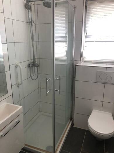 Wohnung zur Miete 640 € 3 Zimmer 94 m² EG frei ab sofort Wilhelm-Röntgen-Straße Lehesterdeich Bremen 28357