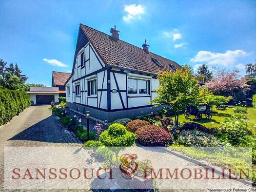 Einfamilienhaus zum Kauf 299.000 € 6 Zimmer 210 m² 3.120 m² Grundstück Brüsenhagen Gumtow 16866