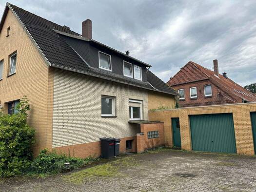 Mehrfamilienhaus zum Kauf 260.000 € 8 Zimmer 175 m² 1.021 m² Grundstück Neustadt 31535