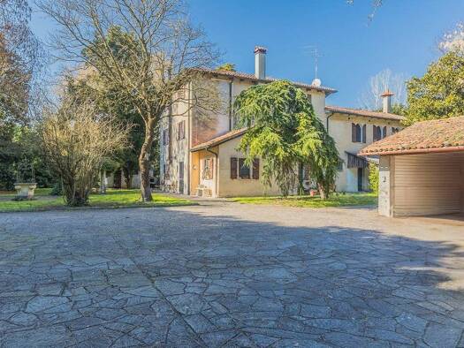 Haus zum Kauf 1.300.000 € 550 m² Jesolo 30016