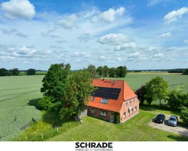 Haus zum Kauf 485.000 € 13 Zimmer 485 m² 2.735 m² Grundstück Klein Gievitz Waren (Müritz) 17192