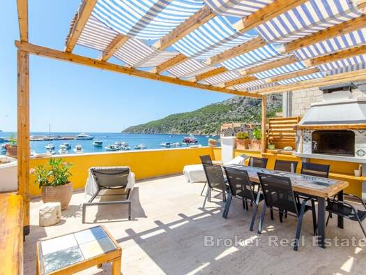 Villa zum Kauf 1.750.000 € 8 Zimmer 330 m² 110 m² Grundstück Split 21480