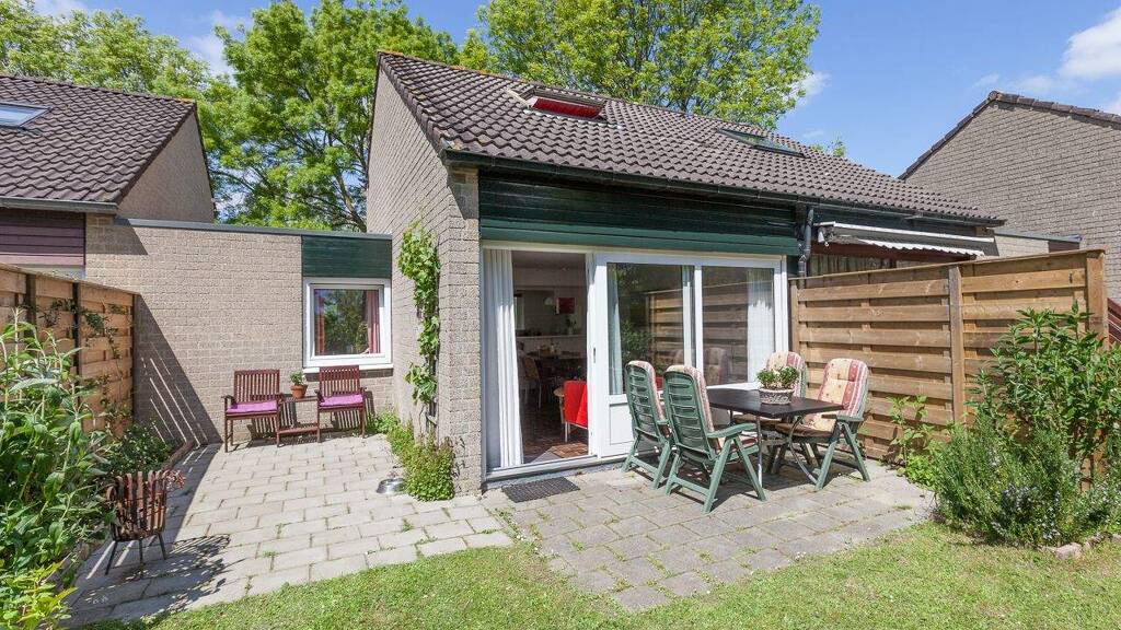 Haus zum Kauf provisionsfrei 185.000 € 4 Zimmer 55 m² 122 m² Grundstück Hoogerwerfsweg De Tong 48 Bruinisse 4311NP