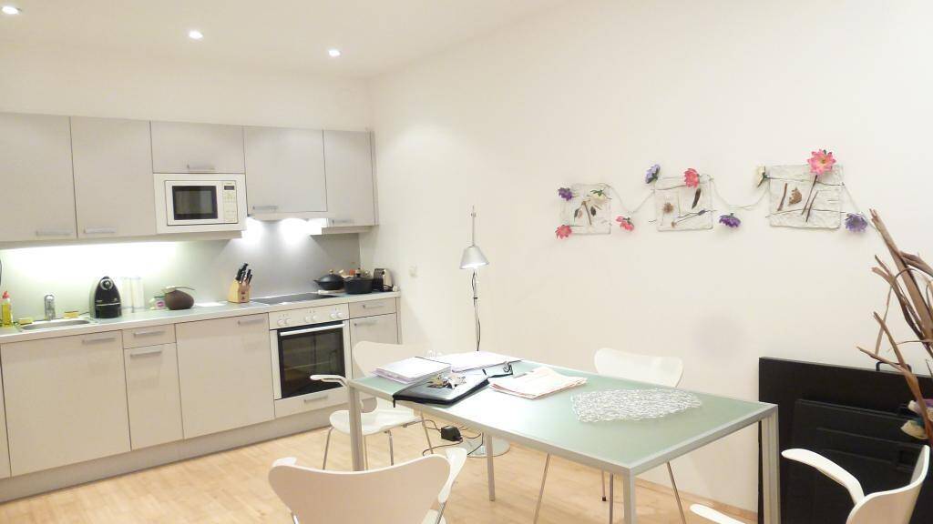 Wohnung zur Miete 997 € 2 Zimmer 50 m² 6. Geschoss Wien 1070