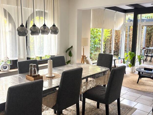 Einfamilienhaus zur Miete 2.500 € 5 Zimmer 170 m² 460 m² Grundstück frei ab 01.12.2026 Mühlheim Mühlheim am Main 63165