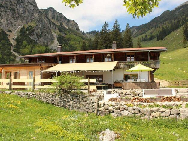 Gastronomie/Hotel zum Kauf provisionsfrei 2.650.000 € 90 m² Gastrofläche Wuhrstein 17 Ettenhausen Schleching 83259