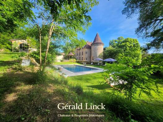 Herrenhaus zum Kauf 4.000.000 € 35 Zimmer 1.200 m² 205.000 m² Grundstück Lot Orniac 46330