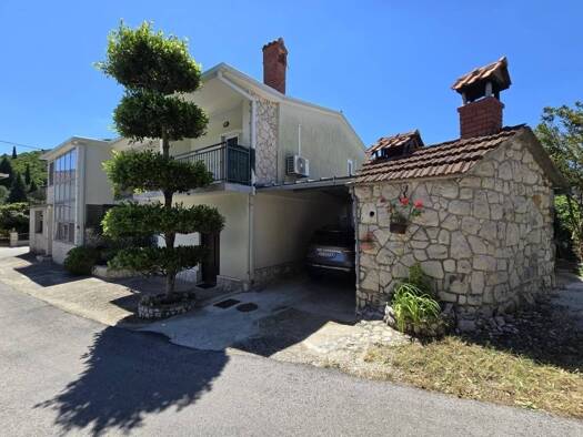 Wohnung zum Kauf 350.000 € 7 Zimmer 360 m² Ploce