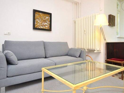 Wohnung zur Miete 1.490 € 2 Zimmer 70 m² 1. Geschoss frei ab sofort Wiesbaden 65189