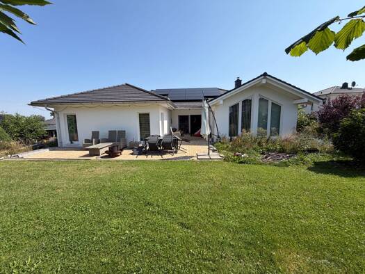 Bungalow zum Kauf 590.000 € 5 Zimmer 154 m² 1.334 m² Grundstück Neukirchen Neukirchen/Erzgebirge 09221