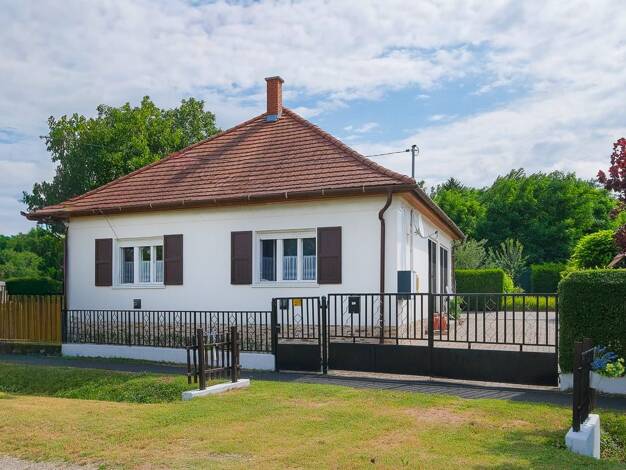 Bungalow zum Kauf provisionsfrei 159.000 € 3 Zimmer 100 m² 600 m² Grundstück Hollád 8731
