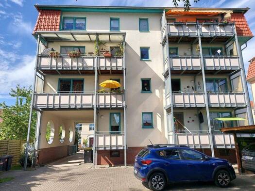 Wohnung zum Kauf 65.000 € 2 Zimmer 27 m² EG Neustrelitz 17235