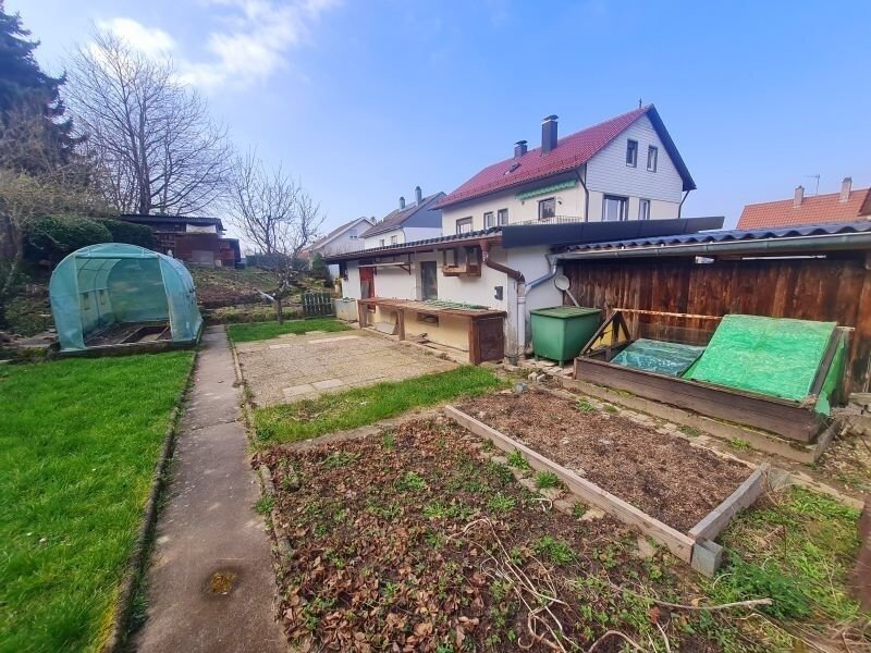 Mehrfamilienhaus zum Kauf 569.000 € 8 Zimmer 236 m²<br/>Wohnfläche 858 m²<br/>Grundstück ab sofort<br/>Verfügbarkeit Kuppenheim Kuppenheim 76456