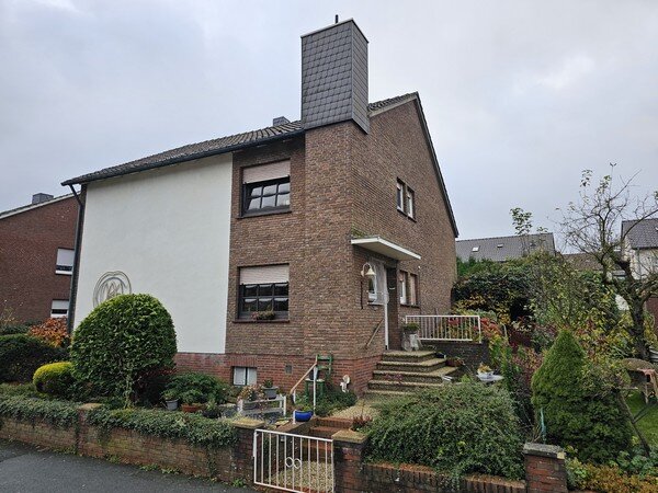 Haus zum Kauf 275.000 € 6 Zimmer 136 m²<br/>Wohnfläche 501 m²<br/>Grundstück Bramsche - Kernstadt Bramsche 49565