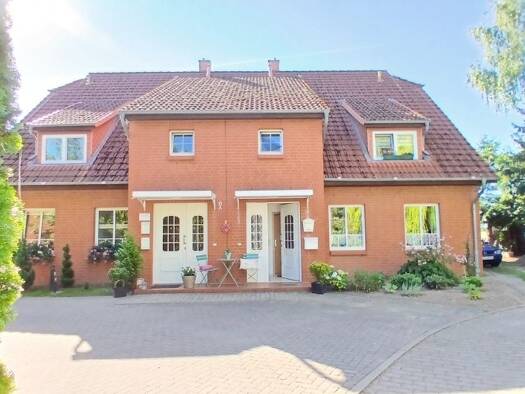 Mehrfamilienhaus zum Kauf als Kapitalanlage geeignet 525.000 € 12 Zimmer 340 m² 1.058 m² Grundstück Dümmer Dümmer 19073
