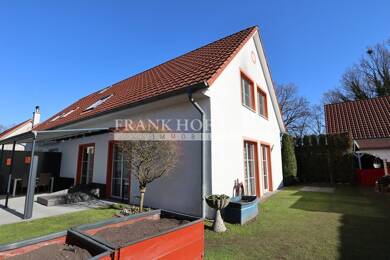 Doppelhaushälfte zum Kauf 375.000 € 4 Zimmer 113 m² 395 m² Grundstück Kaltenkirchen 24568