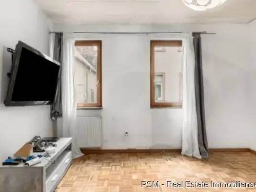 Einfamilienhaus zum Kauf 310.000 € 4 Zimmer 108 m² 100 m² Grundstück Sossenheim Frankfurt am Main 65936