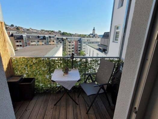 Wohnung zur Miete 525 € 3 Zimmer 75 m² 4. Geschoss frei ab 01.03.2026 Innenstadt Gera 07545