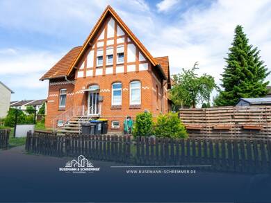 Mehrfamilienhaus zum Kauf 395.000 € 9 Zimmer 210 m² 736 m² Grundstück Berenbostel - Mitte Garbsen 30827
