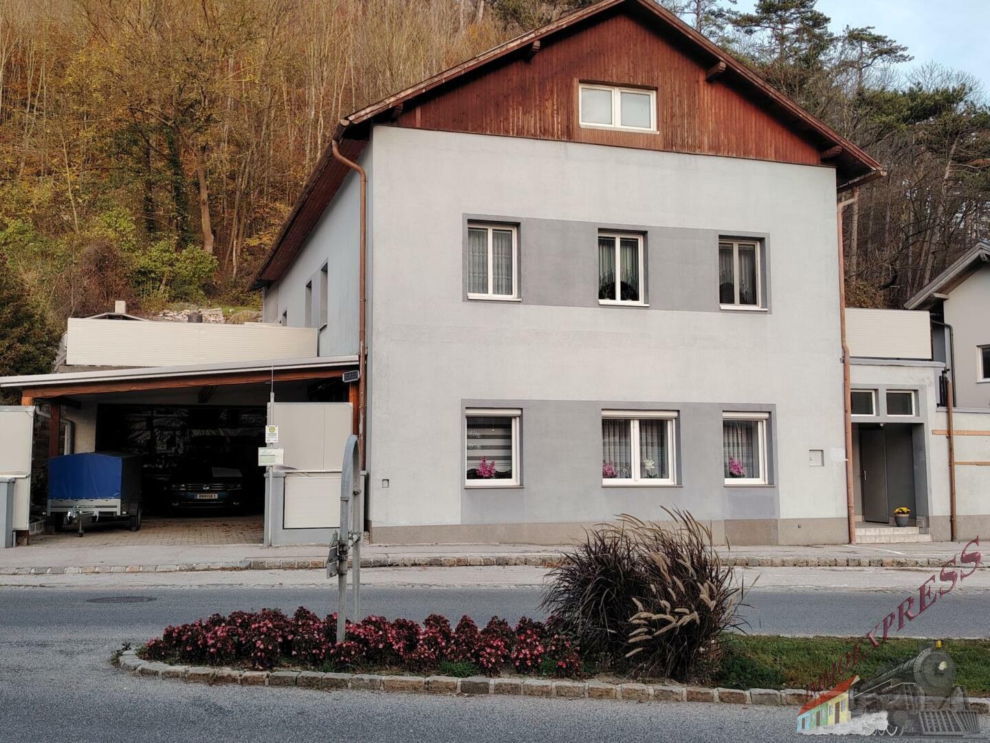 Mehrfamilienhaus zum Kauf 390.000 € 8 Zimmer 158 m²<br/>Wohnfläche 544 m²<br/>Grundstück Fahrafeld 2564