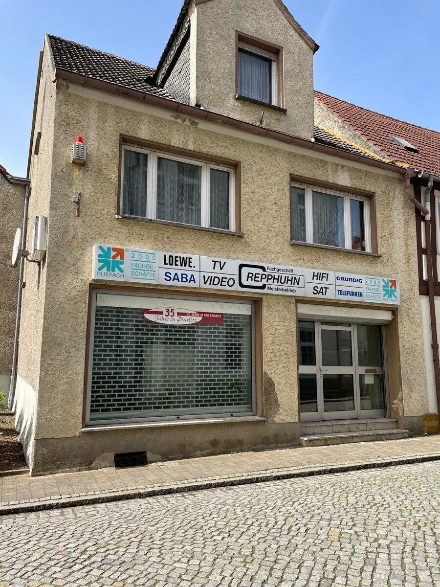 Haus zum Kauf 69.000 € 6 Zimmer 110 m²<br/>Wohnfläche 229 m²<br/>Grundstück Putlitz Putlitz 16949