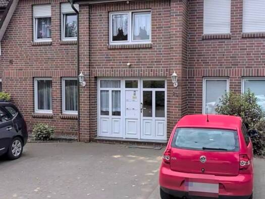 Wohnung zur Miete 460 € 2 Zimmer 65 m² Geschoss 2/2 frei ab 01.12.2025 Schillerstraße 28 Bösel 26219