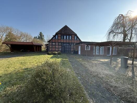 Mehrfamilienhaus zum Kauf 299.000 € 272 m² 1.800 m² Grundstück Bevern Bremervörde / Bevern 27432