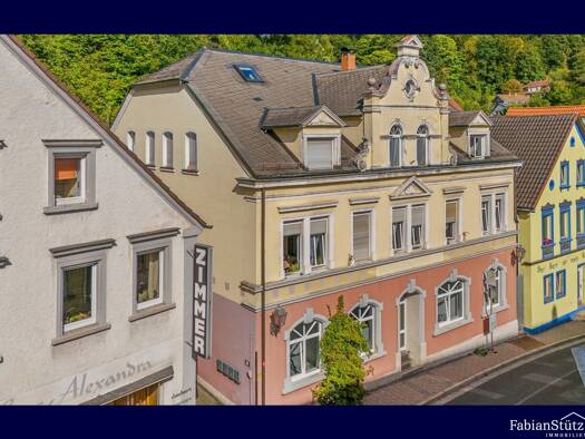 Wohnung zum Kauf 229.000 € 6 Zimmer 159 m² EG Bad Berneck Bad Berneck im Fichtelgebirge 95460