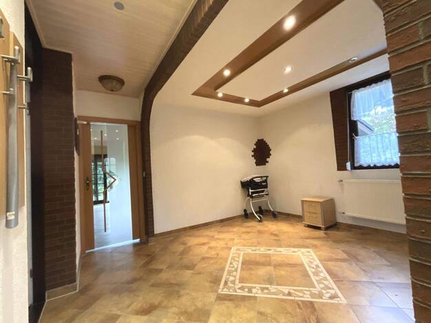 Einfamilienhaus zum Kauf 149.000 € 4 Zimmer 110 m² 802 m² Grundstück Beverungen 37688