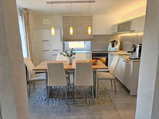 Wohnung zur Miete 1.400 € 3 Zimmer 71 m² Geschoss 2/2 Haimhausen Haimhausen 85778