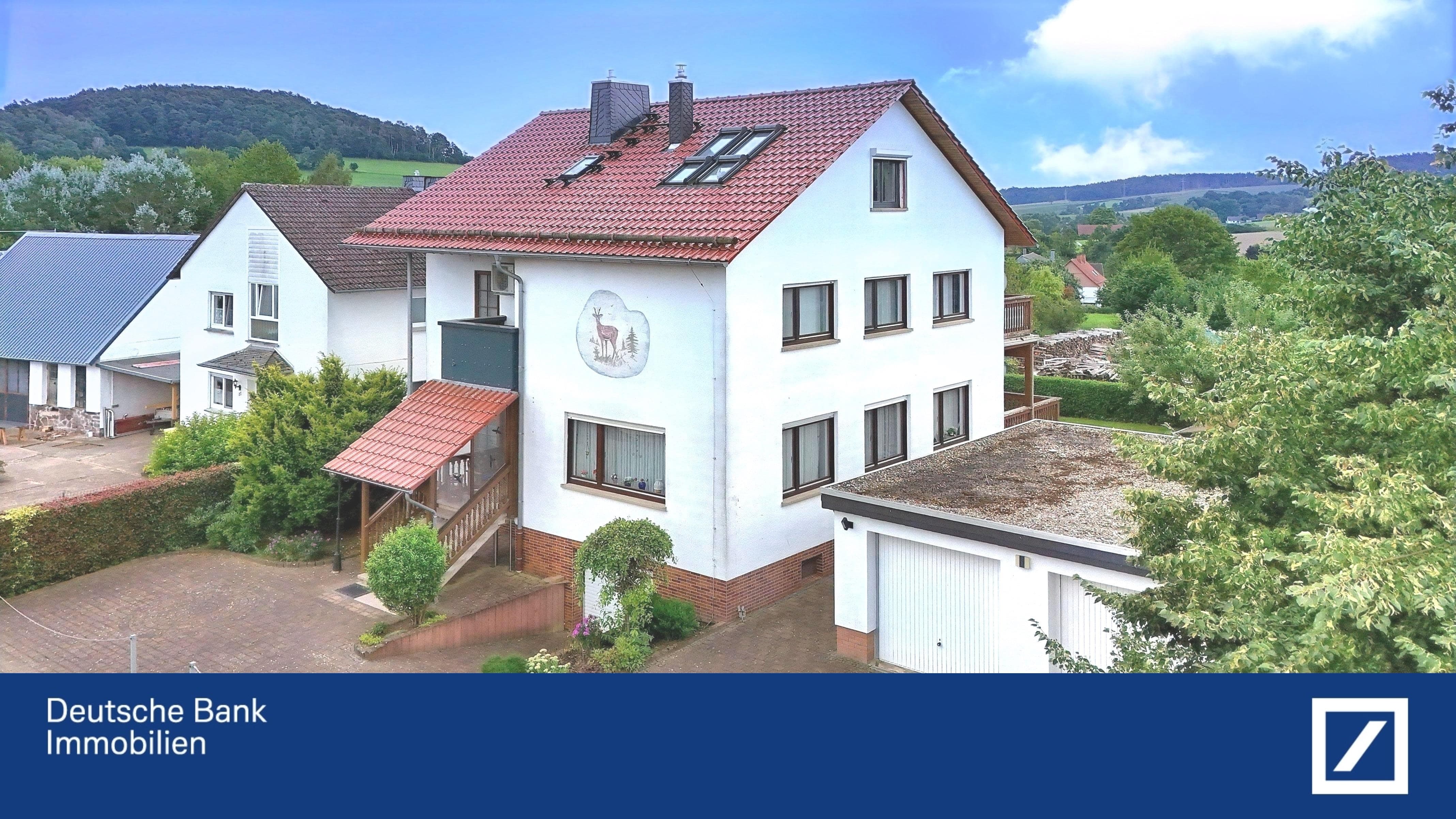 Mehrfamilienhaus zum Kauf 288.000 € 7 Zimmer 253,9 m²<br/>Wohnfläche 822 m²<br/>Grundstück ab sofort<br/>Verfügbarkeit Sehlen Gemünden 35285