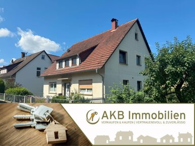 Mehrfamilienhaus zum Kauf 268.000 € 8 Zimmer 175 m² 582 m² Grundstück frei ab sofort Caldern Lahntal 35094