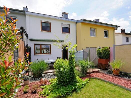 Reihenmittelhaus zum Kauf provisionsfrei 398.900 € 4,5 Zimmer 122 m² 325 m² Grundstück Gundelsheim 74831