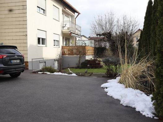 Mehrfamilienhaus zum Kauf 549.000 € 10 Zimmer 188 m² 804 m² Grundstück Deggendorf 94469