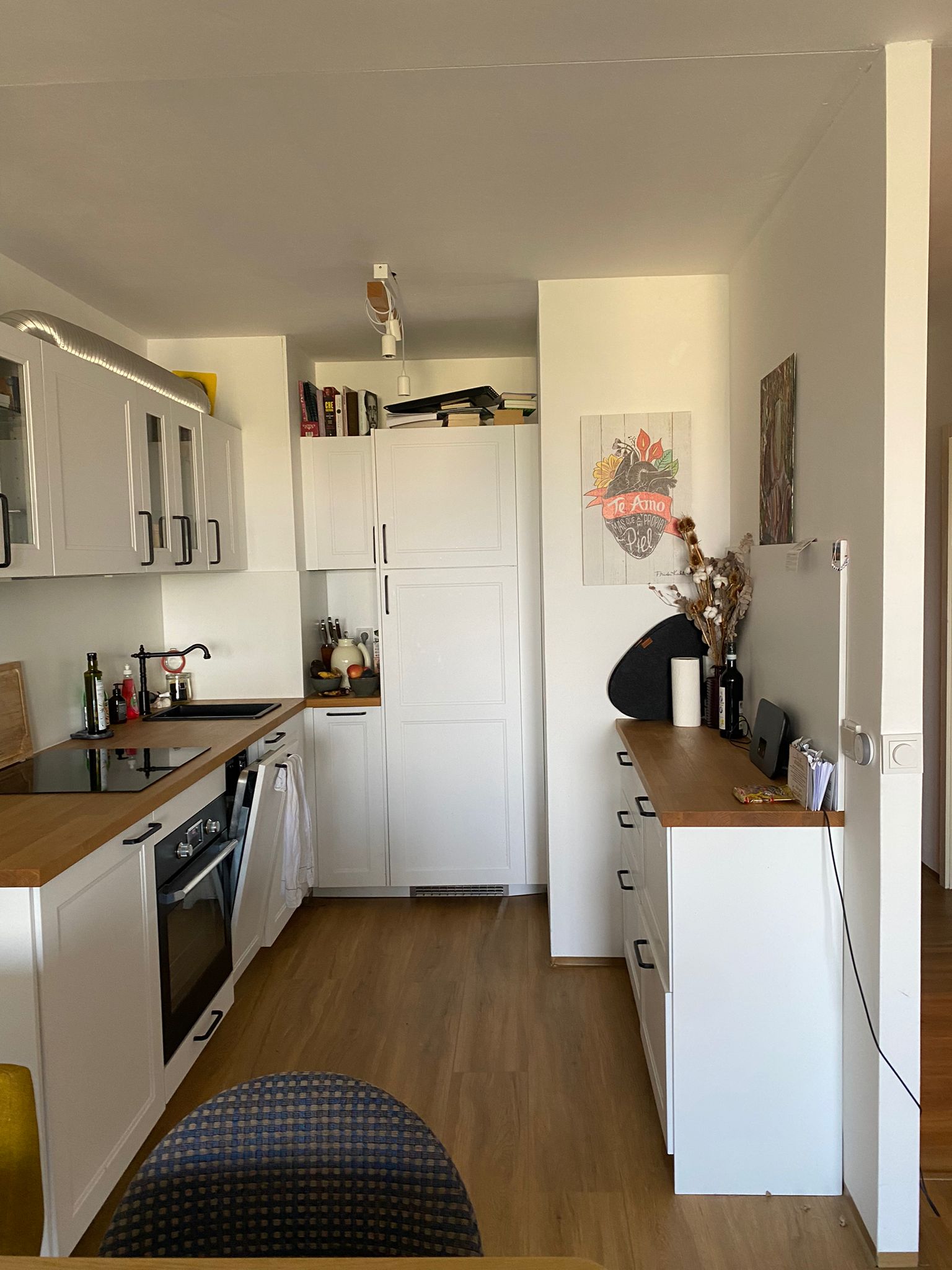 Wohnung zur Miete 900 € 1,5 Zimmer 47 m²<br/>Wohnfläche Niederrad Frankfurt am Main 60528