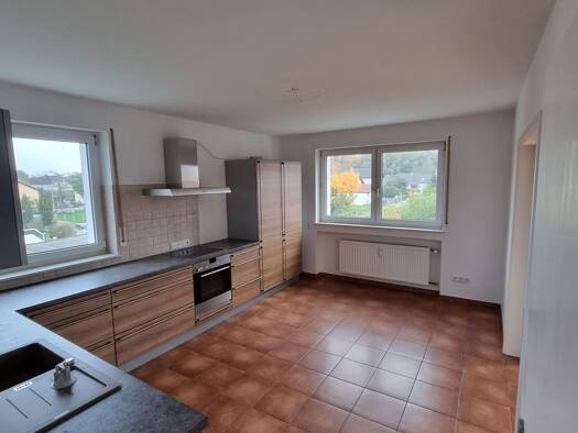 Wohnung zur Miete 1.300 € 4 Zimmer 97 m² Geschoss 1/3 frei ab 15.01.2026 Spitalhof Ingolstadt 85051