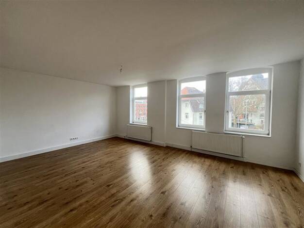 Wohnung zur Miete 750 € 2 Zimmer 48 m² 3. Geschoss frei ab sofort Kornstraße 39 Nordstadt Hannover 30167