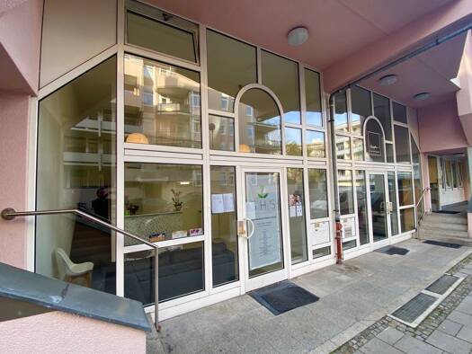 Laden zur Miete provisionsfrei 1.690 € 3 Zimmer 69 m² Verkaufsfläche Maximilian-Wetzger-Str.5 Neuhausen-Nymphenburg München 80639