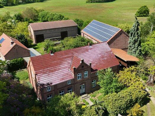 Haus zum Kauf 480.000 € 7 Zimmer 300 m² 20.210 m² Grundstück Göhren Malk Göhren 19294
